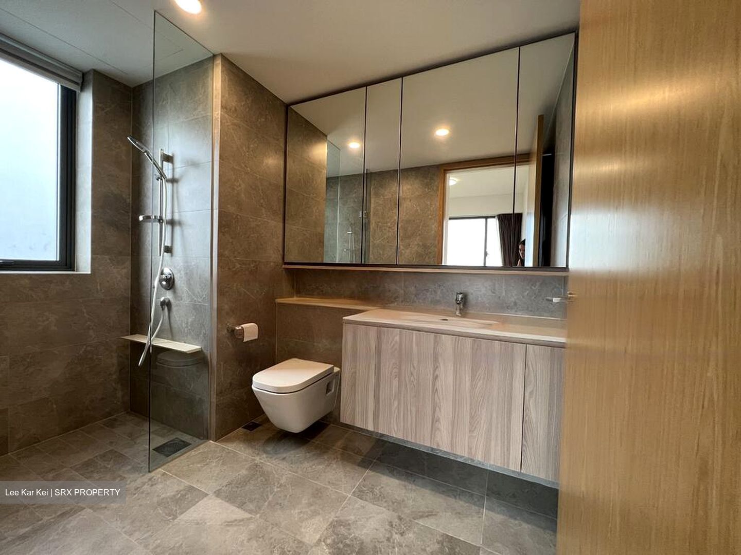 Twin Vew (D5), Apartment #477703111